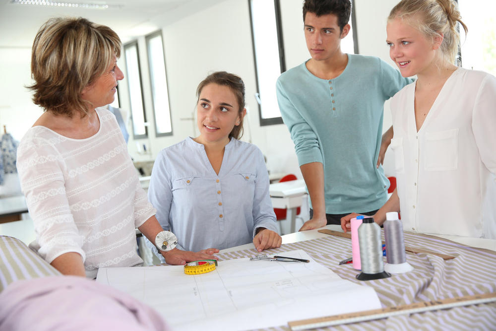 wreak是什么意思wreak的翻译(wake,area是什么意思中文翻译)